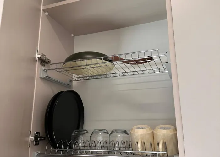 Matisse No27 - Center With Parking 地拉那